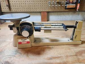 lot 407 image: Ohaus Dial-O-Gram Balance 2610g Works