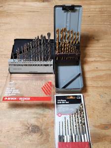 lot 435 image: Drill Bit Set Lot 20-Piece High Speed Steel and 10-Piece Titanium Coated
