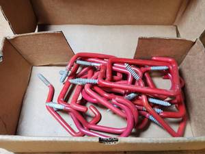 lot 439 image: Large Garage Utility Red Screw-In Eye Hooks&nbsp