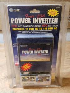 lot 440 image: Vector Force 330 Power Inverter 330W Continuous 600W Peak 12V DC to 110V AC VEC024