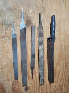 lot 456 image: 5-Piece Hand Tool File and Rasp Set With Handles