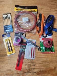 lot 458 image: Tool and Hardware Lot Air Hose, Saw Blades, Picture Wire, Straps, More