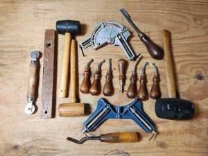 lot 491 image: Lot of Vintage Tools Leatherworking and More