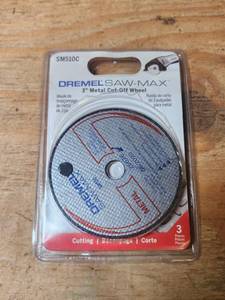 lot 500 image: Dremel Saw-Max 3 Metal Cut-Off Wheel SM510C 3 Pieces
