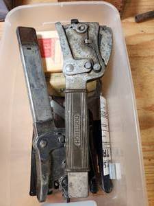 lot 506 image: Vintage Bostitch Manual Stapler
