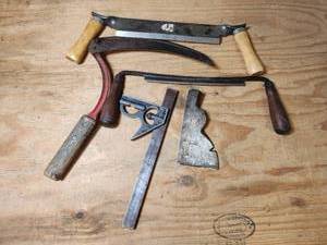 lot 518 image: Vintage Tool Lot 2 Draw Knifes Nice Lot