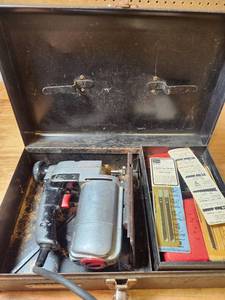 lot 525 image: Craftsman 12 HP Reciprocating Saw Model 315.27990 60 Cycle 110-120V Works