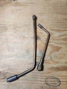 lot 537 image: Pair of Victor Torch Tips Nice