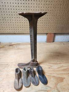 lot 565 image: Antique Shoe Last Stand with Kids Size Lasts Cast Iron Neat
