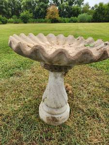lot 630 image: Concrete Garden Pedestal Bird Bath with Scalloped Shell Basin 32 in.