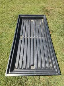 lot 700 image: 4x8 Commercial Hydroponic Flood &amp Drain Grow Table Tray