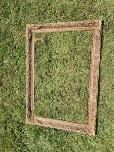lot 712 image: Large Antique Ornate Gilt Gesso Wood Picture Frame 43x32