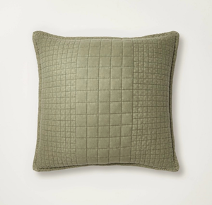 lot 490 image: 26�26 Quilt Euro Square Throw Pillow Green - Hearth & Hand with Magnolia - Retail $35