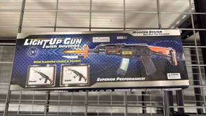 lot 496 image: ArtCreativity Light Up Gun with Bayonet MZ-8655 Flashing Lights Sound - Retail $0