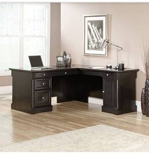 lot 21015 image: Sauder Palladia L-Shaped Home Office Desk 417714 - Retail $600