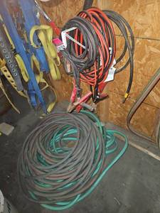 lot 6304 image: Electrical Cords & Cables Assortment - RedBlackGreen