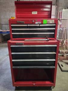lot 6130 image: Homak 5 Drawer Tool Chest with Homak Tool Chest on Casters - No Keys