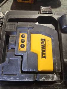 lot 6175 image: DeWalt Cross Line Plumb Spot Laser - Model DW0822&nbsp