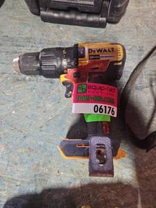 lot 6176 image: DeWalt 20V Max Brushless Compact Drill Driver