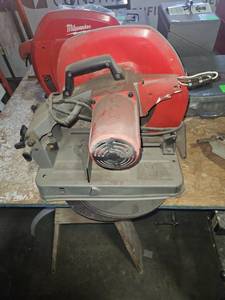 lot 6205 image: Milwaukee 14in Abrasive Cutoff Machine w Blade