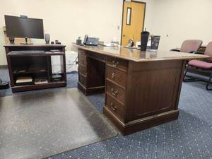 lot 12645 image: Executive Desk
