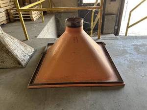 lot 20003 image: Concrete Chute