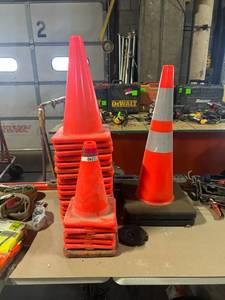 lot 6223 image: Traffic Cones