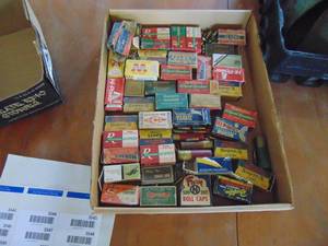 lot 3543 image: Large Selection of Vintage 22 boxes with Shells -