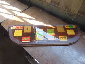 lot 3544 image: Tabletop Leaf with shell box tops and targets - needs polishing on edges