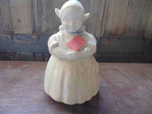 lot 3574 image: Dutch Girl 1 Cookie Jar