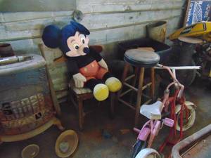 lot 3656 image: Chair, Mickey Mouse and Stool - Tub and Contents