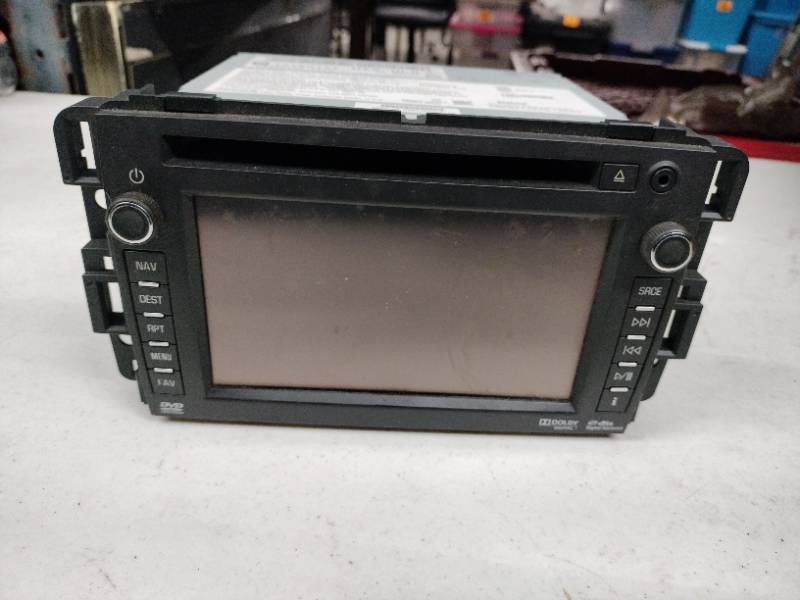 lot 62234 image: 2012-2014 Chevy Tahoe Radio AM FM CD DVD Player Receiver Opt UYS