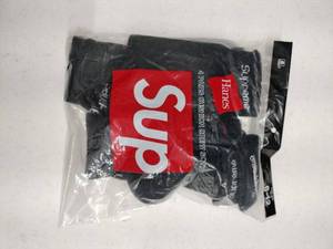 lot 62645 image: Supreme Hanes Crew Socks Black (4 Pack) (6-12)