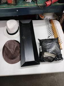 lot 62662 image: Lot of Miscellaneous Items