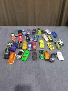 lot 1964 image: Lot of Diecast Toy Cars Mixed Brands and Models