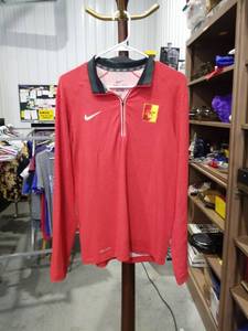 lot 2062 image: Nike Dri-Fit Half-Zip Long Sleeve Red Pullover Size Small