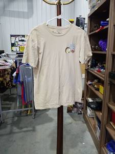 lot 2069 image: Rick and Morty Adult Swim T-Shirt Size Medium
