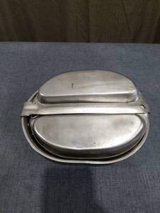 lot 2073 image: US Military Mess Kit Stainless Steel Divided Plate with Utensils