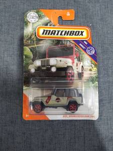 lot 2074 image: Matchbox Jeep Wrangler Rollbar 18 Die-Cast Vehicle 72100