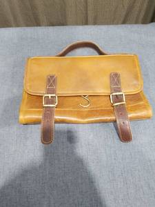 lot 2096 image: KomalC Premium Buffalo Leather Hanging Toiletry Bag Travel Dopp Kit, Yellow Tan, Vintage