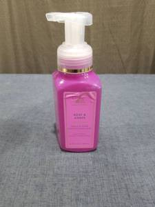 lot 2136 image: White Barn Rose & Amber Gentle & Clean Foaming Hand Soap 8.75 fl oz