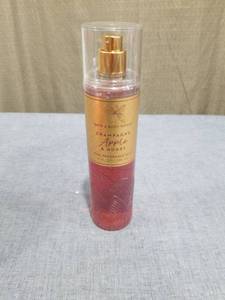 lot 2148 image: Bath & Body Works Champagne Apple & Honey Fine Fragrance Mist 8 fl oz
