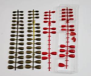 lot 64286 image: Cats Eye Press On Nails AlmondSquareCoffin Fake Nails Glossy Acrylic Fake Nails Glues On Nails. 2 Colors Only. - Retail $9