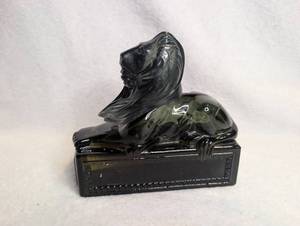lot 1607 image: Avon Classic Lion Tribute After Shave 8 fl oz