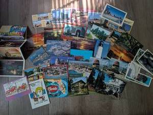 lot 2502 image: Lot of Travel Postcards and Souvenir Guides Multiple Locations