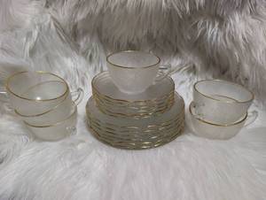 lot 3012 image: Vintage Jeannette Harp Crystal Tea Cup and Saucer Set 6 Cups Gold Trim Embossed Floral