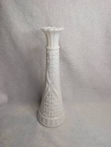 lot 3505 image: White Milk Glass Bud Vase with Embossed Leaf Design