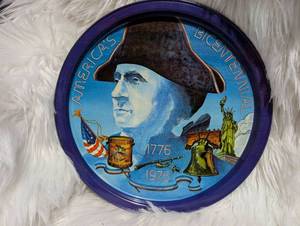 lot 4017 image: Americas Bicentennial 1776-1976 Commemorative Tin Tray
