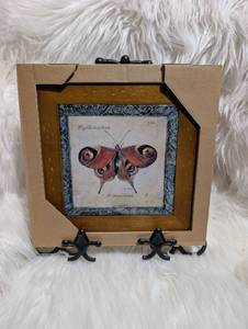 lot 4020 image: Style Selections Trivet with Metal Stand Butterfly Print 12.60 x 10.87 in