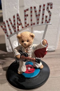 lot 4500 image: Hamilton Collection Viva Elvis Be My Teddy Bear Number 0208B Limited Edition